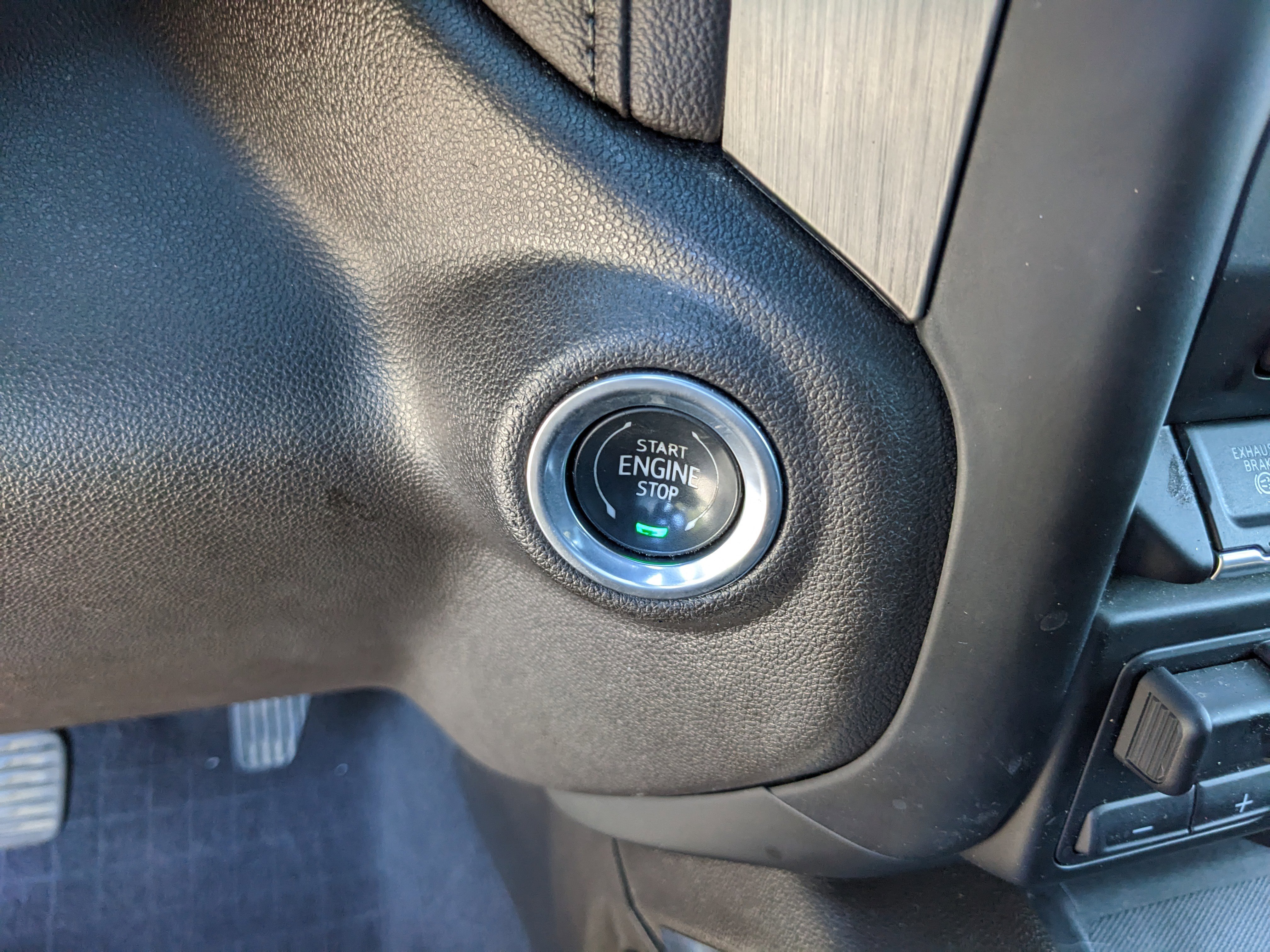 Used 2022 GMC Sierra 2500 Denali image 26