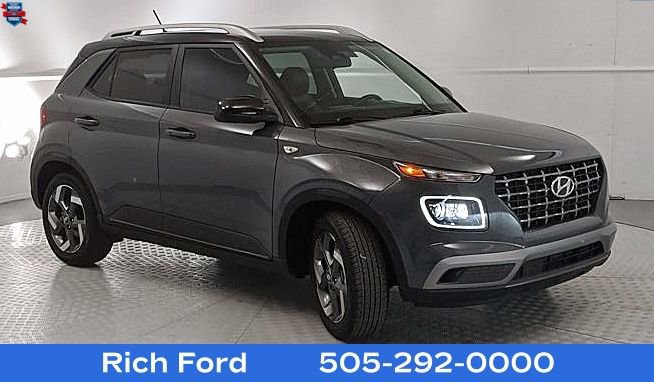 Used 2024 Hyundai Venue Limited image 1