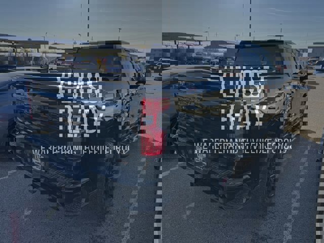 Used 2022 Chevrolet Silverado 1500 RST w/ Redline Edition image 3