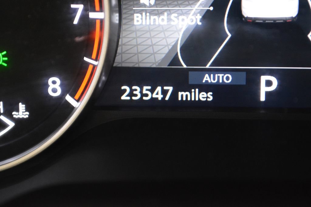 Used 2024 Nissan Rogue S AWD/4WD image 19
