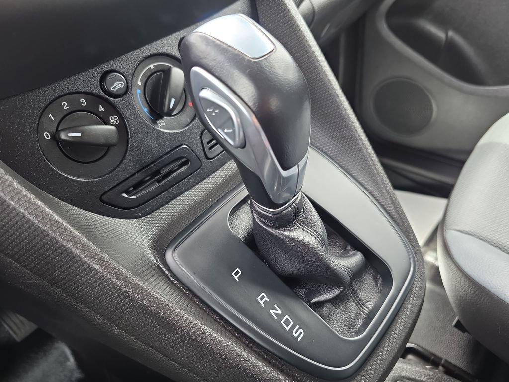 Certified 2018 Ford Transit Connect XL FWD image 28
