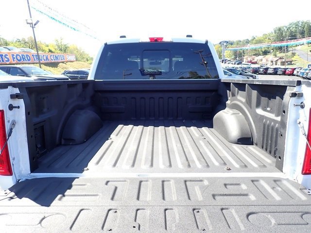 Certified 2022 Ford F150 XLT w/ Equipment Group 302A High image 10