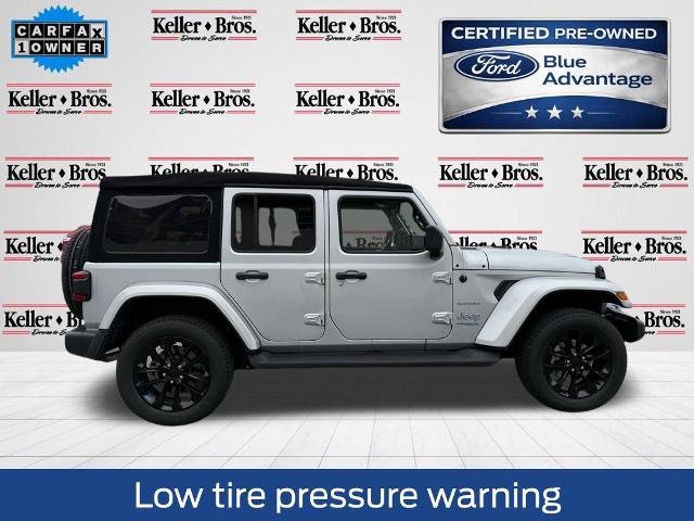 Used 2022 Jeep Wrangler Unlimited Sahara w/ Cold Weather Group AWD/4WD image 8