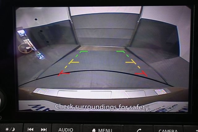 Used 2025 Nissan Rogue SV FWD image 20