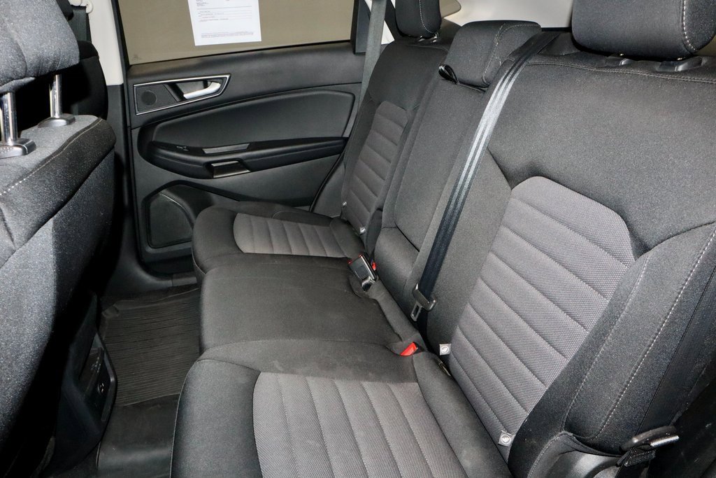 Certified 2022 Ford Edge SE w/ Black Appearance Package image 21