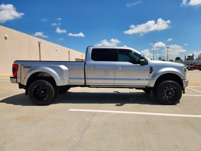 Certified 2022 Ford F450 Platinum w/ FX4 Off-Road Package AWD/4WD image 4