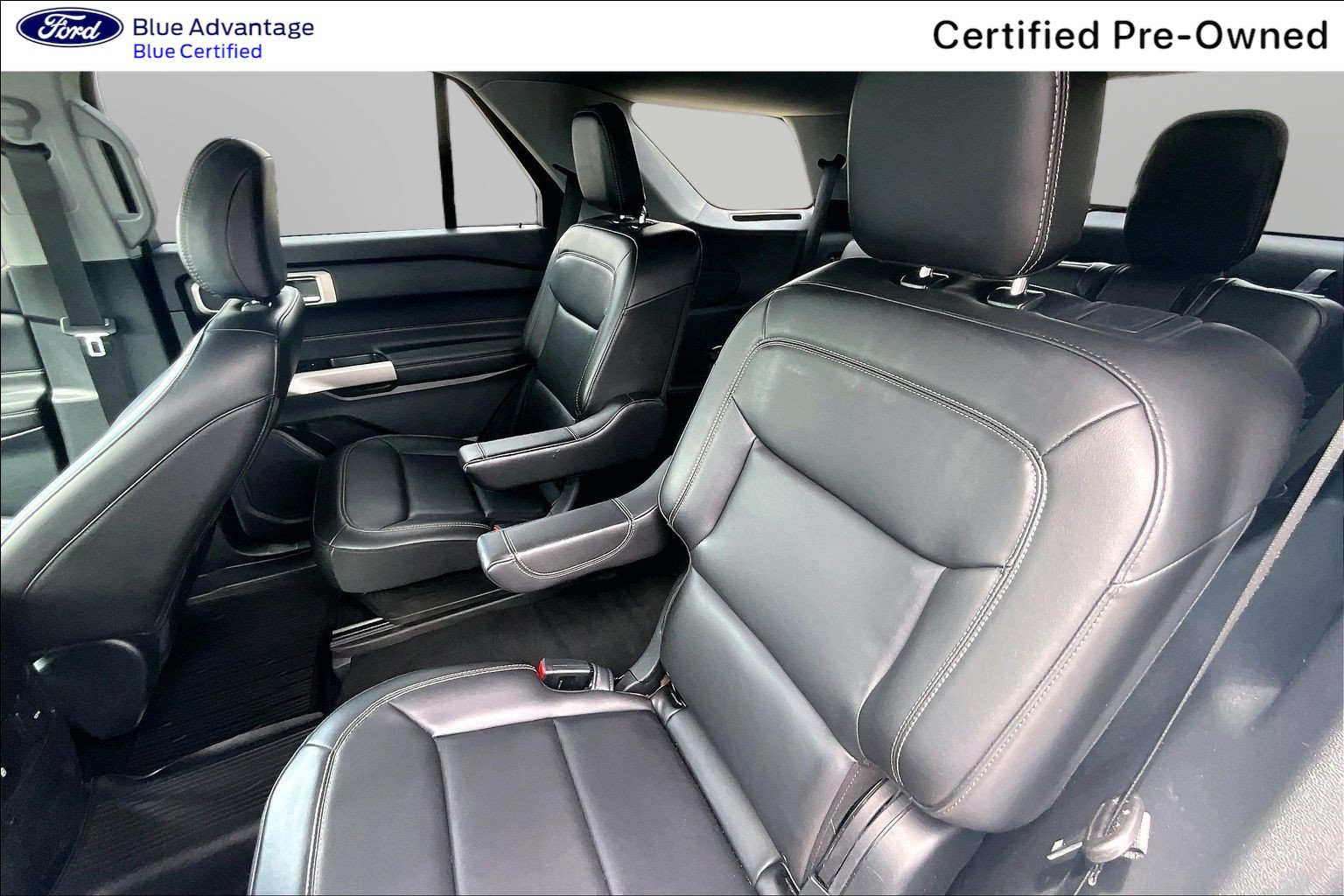 Certified 2024 Ford Explorer XLT w/ Equipment Group 202A AWD/4WD image 18