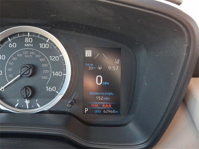 Used 2020 Toyota Corolla LE image 18