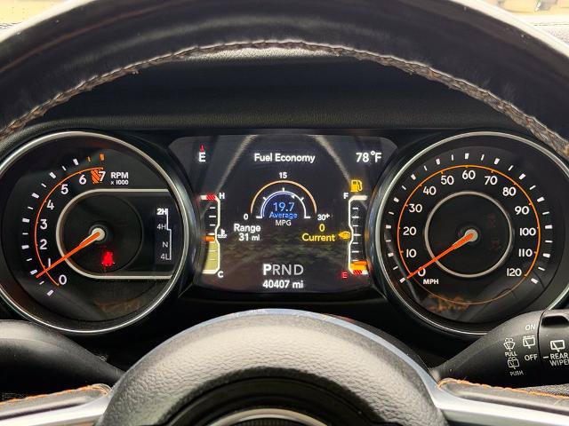 Used 2022 Jeep Wrangler Unlimited Sahara AWD/4WD image 19