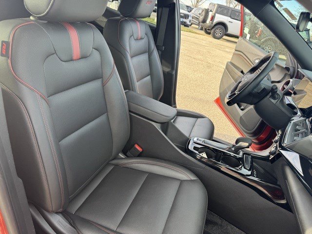 Used 2024 Chevrolet Trax RS w/ Sunroof Package image 36