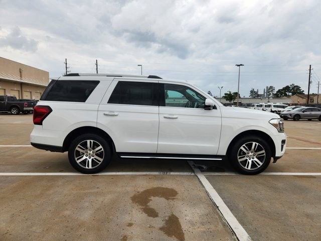 Certified 2023 Ford Expedition Limited RWD image 4