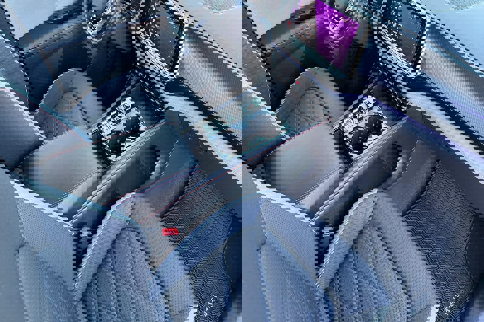 Used 2025 Volkswagen Atlas Peak Edition SE image 17