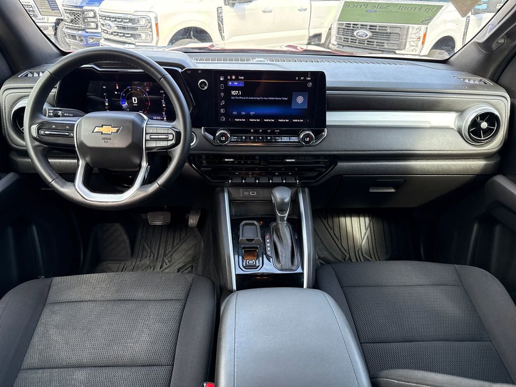 Used 2023 Chevrolet Colorado LT w/ LT Convenience Package image 5