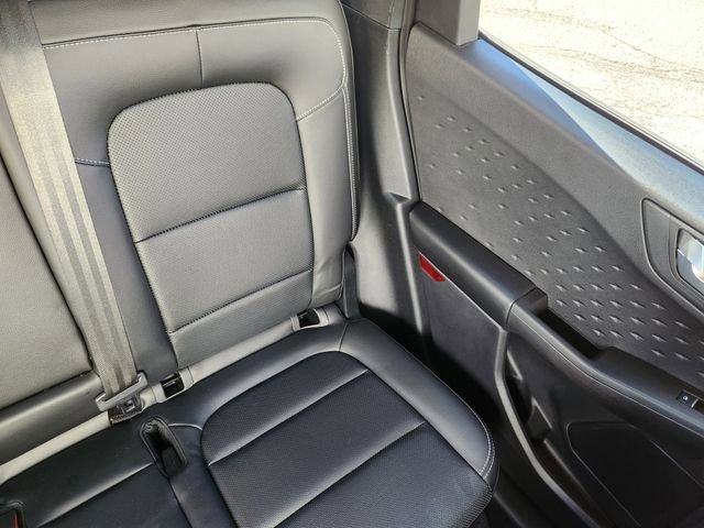 Certified 2020 Ford Escape SEL AWD/4WD image 18