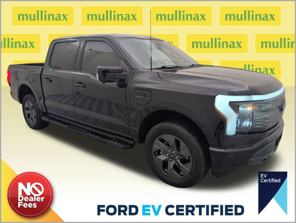 Certified 2023 Ford F150 Lightning Lariat w/ Tow Technology Package image 7