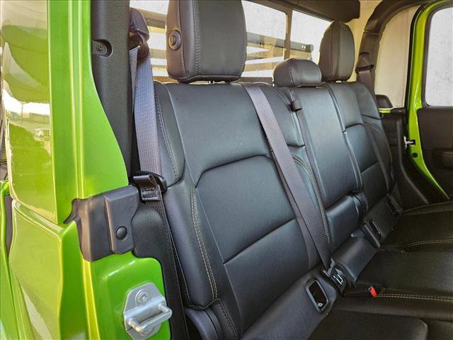 Used 2025 Jeep Gladiator Sport image 19