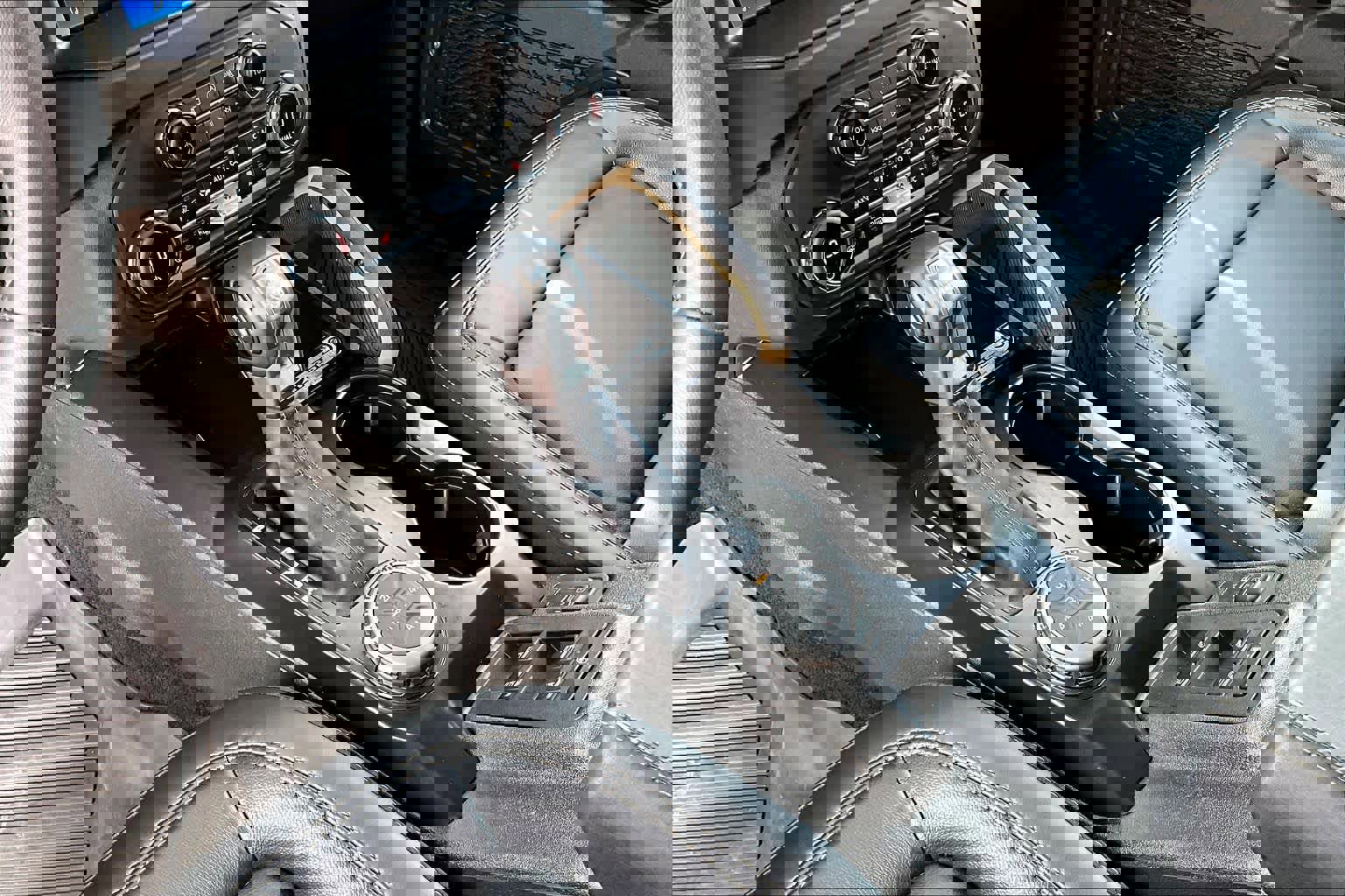 Certified 2025 Ford Bronco Badlands image 17