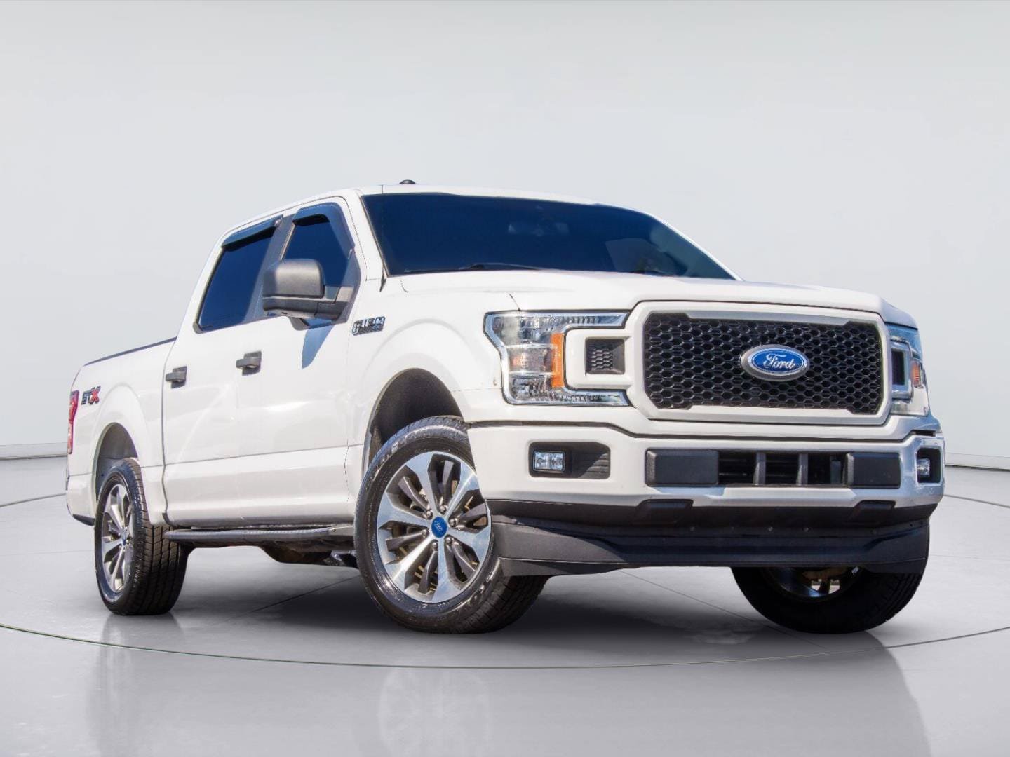 Certified 2019 Ford F150 XL w/ Equipment Group 101A Mid RWD image 2