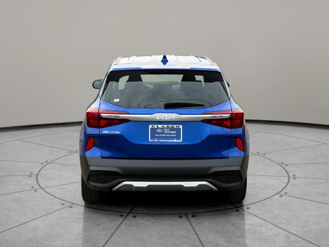 Used 2023 Kia Seltos LX AWD/4WD image 10