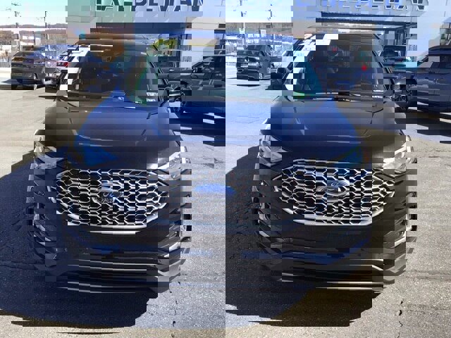 Certified 2024 Ford Edge SEL w/ Convenience Package image 7