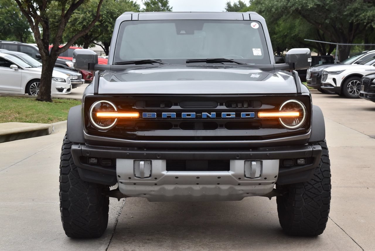 Certified 2023 Ford Bronco Outer Banks w/ Sasquatch Package AWD/4WD image 3