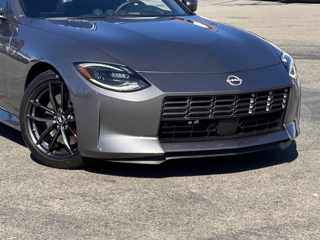 Used 2026 Nissan Z Performance w/ Floor Mat Package image 3