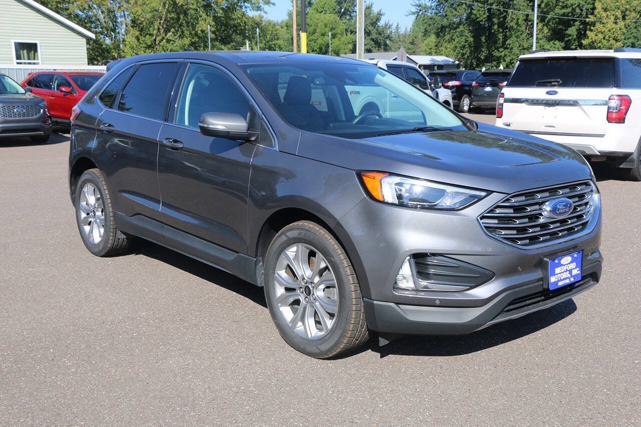 Certified 2024 Ford Edge Titanium AWD/4WD image 9