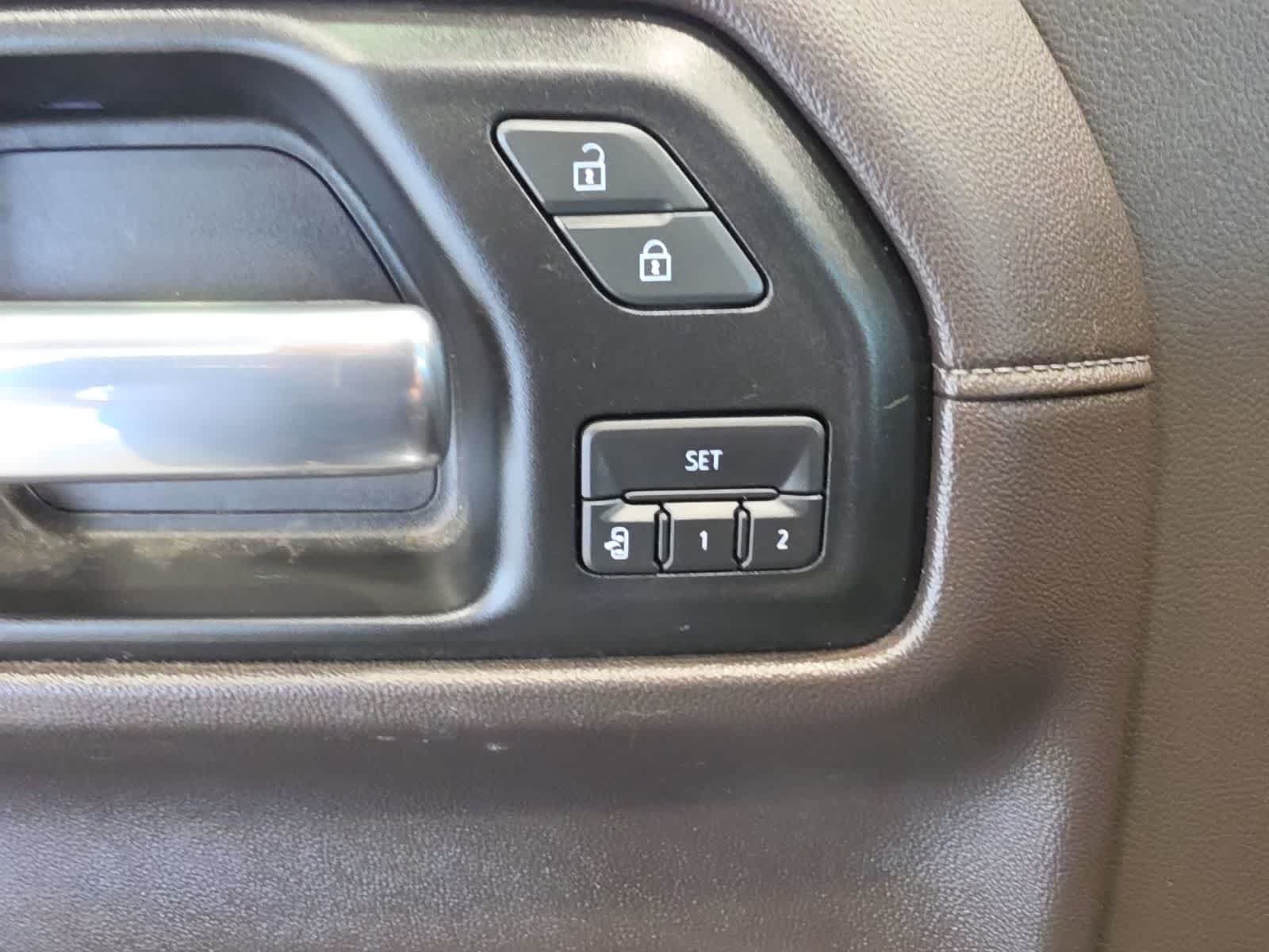 Used 2019 GMC Sierra 1500 Denali w/ Technology Package AWD/4WD image 15