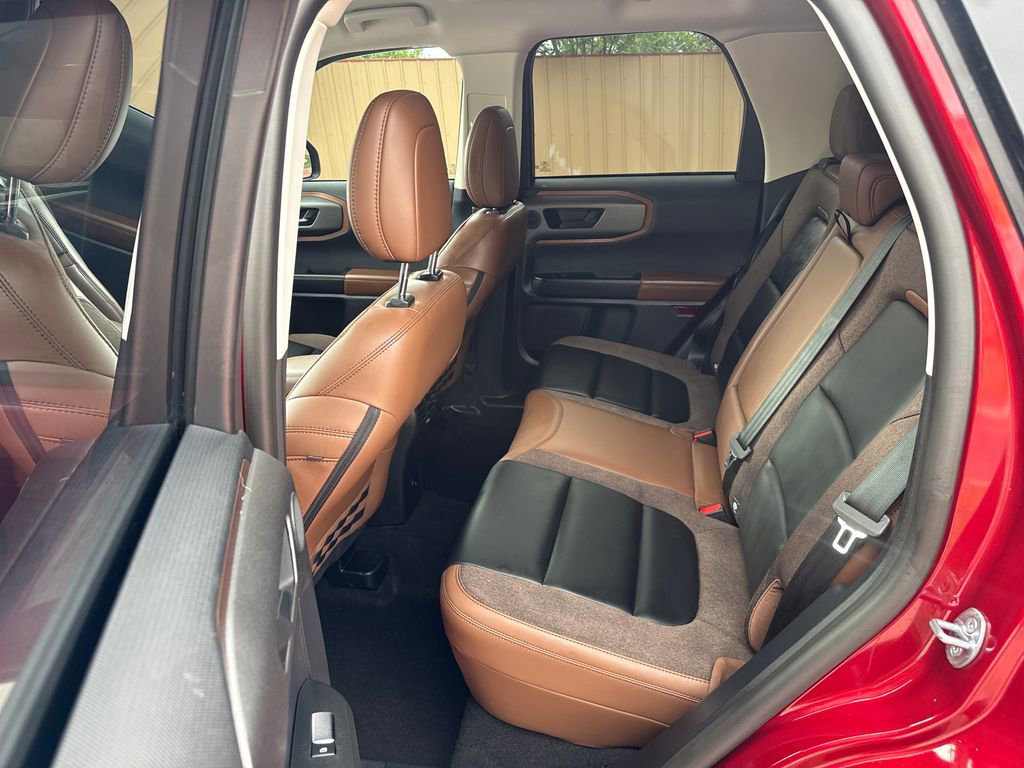 Certified 2025 Ford Bronco Sport Outer Banks w/ Outer Banks Tech Package+ AWD/4WD image 20