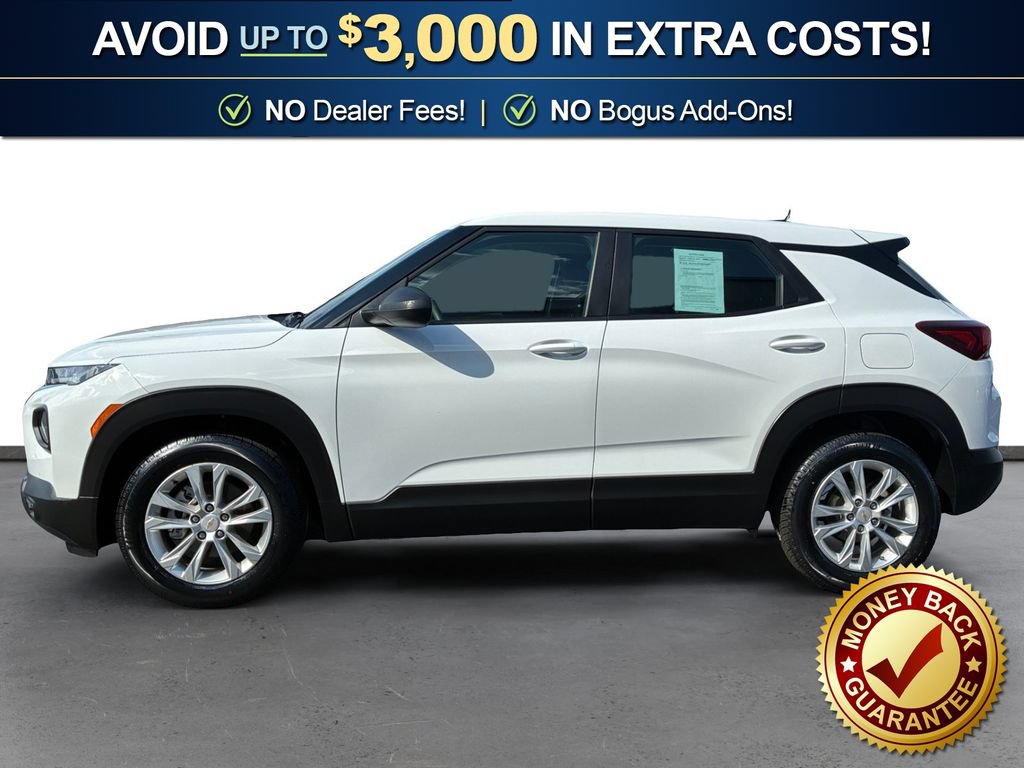 Used 2023 Chevrolet TrailBlazer LS FWD image 2
