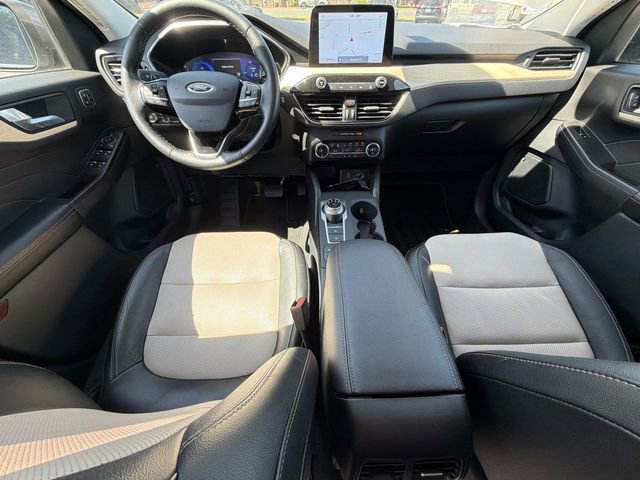 Certified 2021 Ford Escape Titanium w/ Titanium Elite Package AWD/4WD image 25