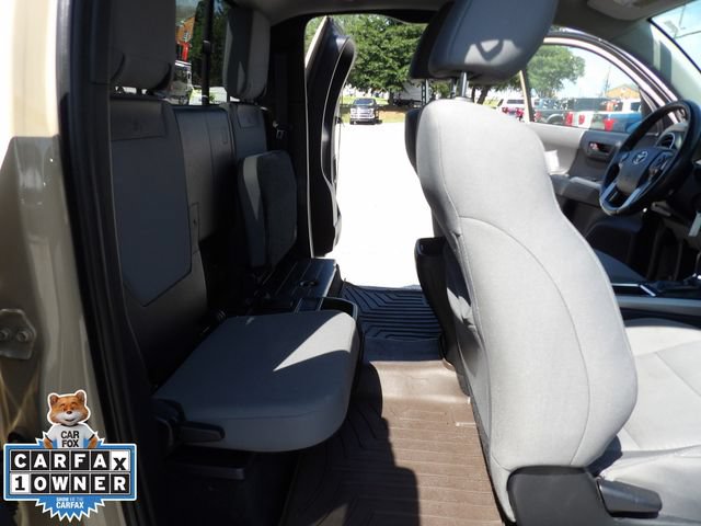 Used 2018 Toyota Tacoma SR5 RWD image 33