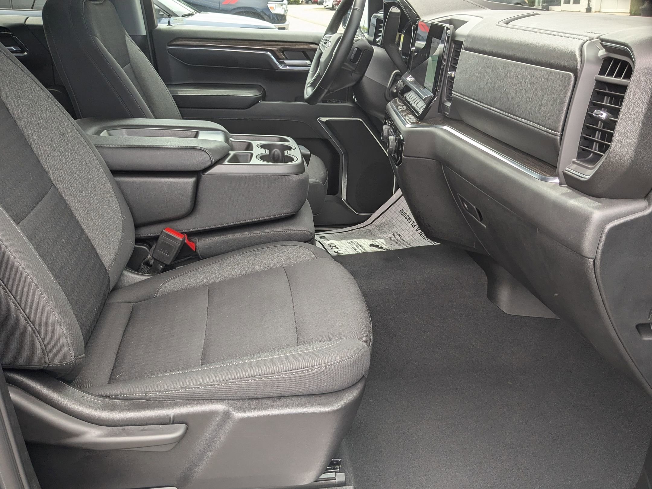 Used 2024 Chevrolet Silverado 1500 RST w/ Z71 Off-Road Package image 38