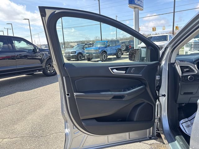 Certified 2024 Ford Edge SEL w/ Convenience Package image 21