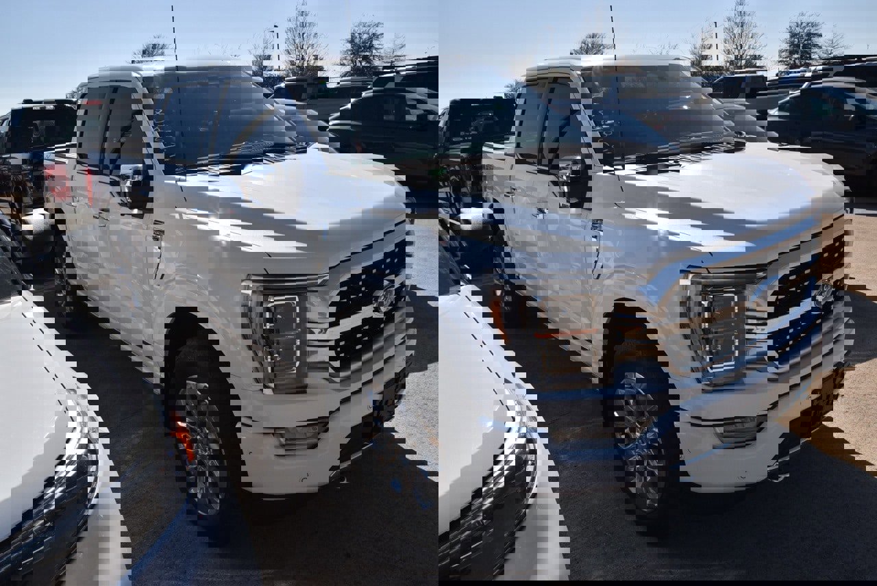 Certified 2023 Ford F150 Platinum w/ Equipment Group 701A High image 4