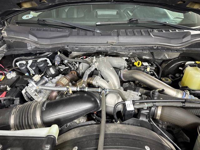 Certified 2022 Ford F250 Platinum AWD/4WD image 9