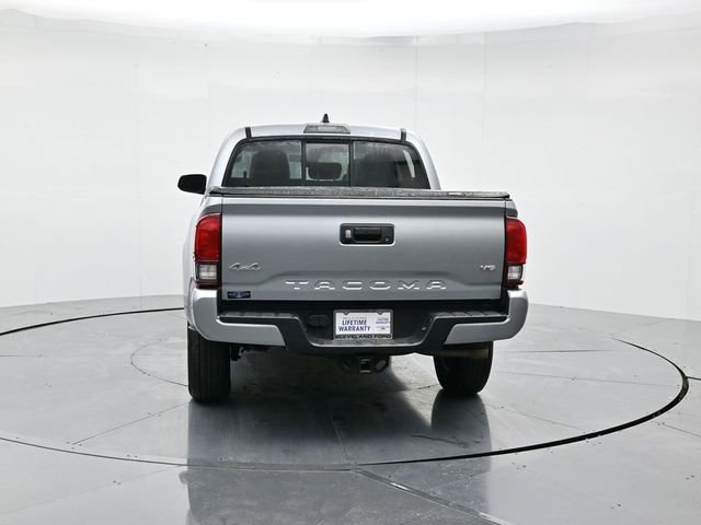 Used 2023 Toyota Tacoma SR image 9