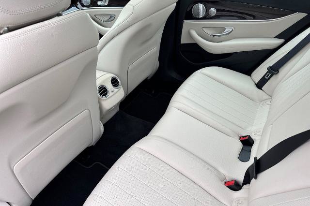 Used 2020 Mercedes-Benz E 350 Sedan image 13