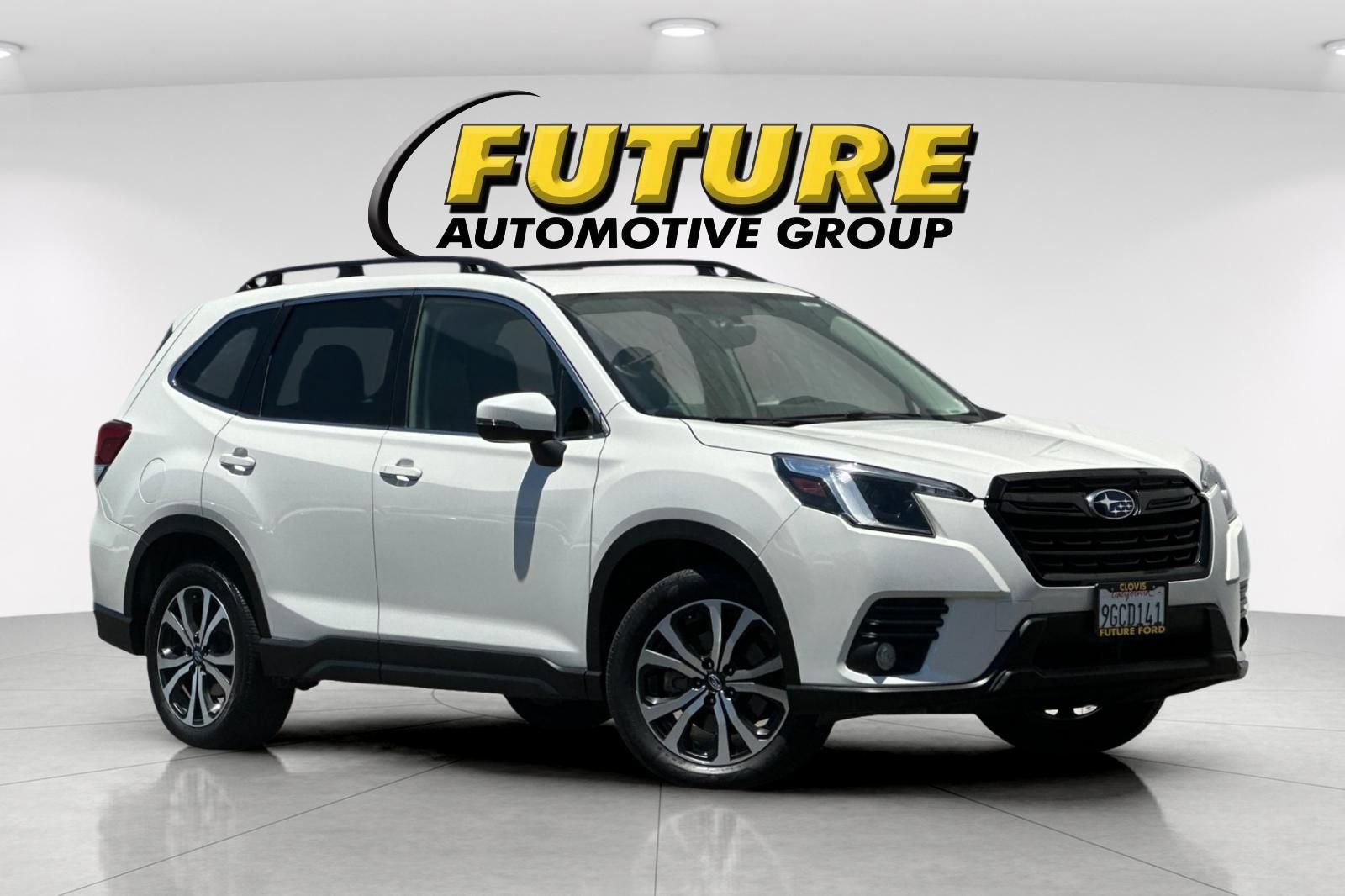 Used 2023 Subaru Forester Limited AWD/4WD image 1