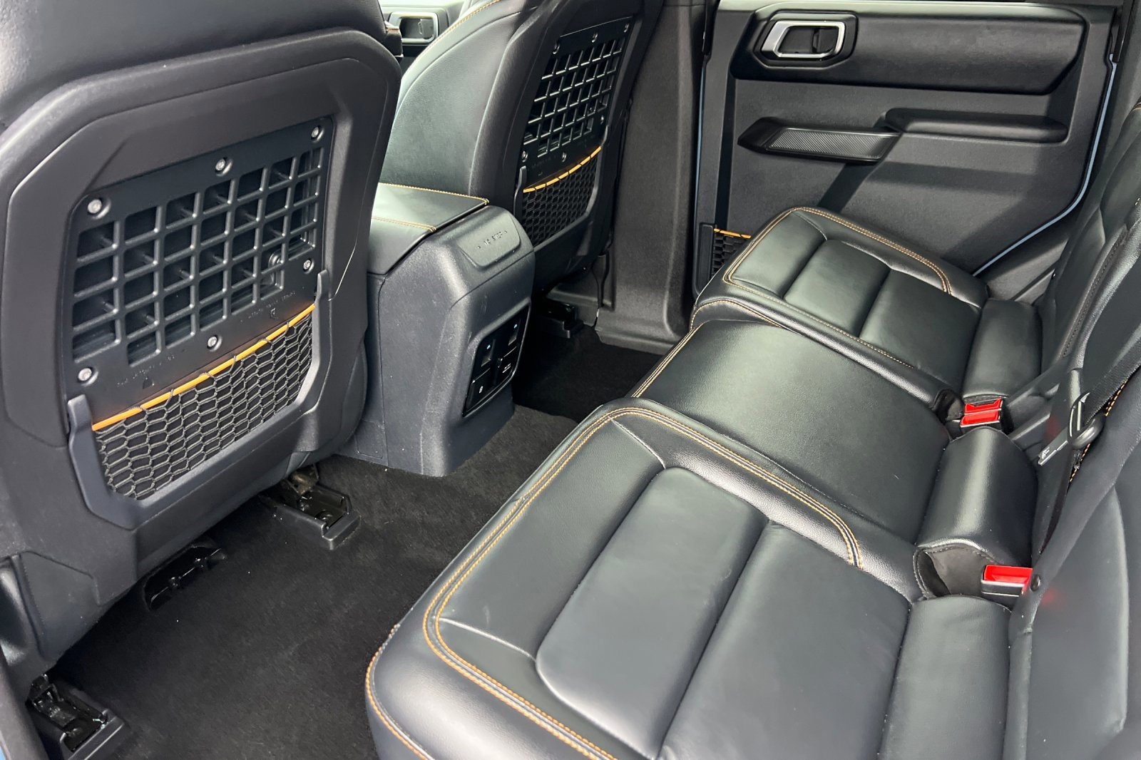 Certified 2024 Ford Bronco Badlands image 12