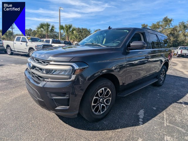 Certified 2024 Ford Expedition XLT image 1