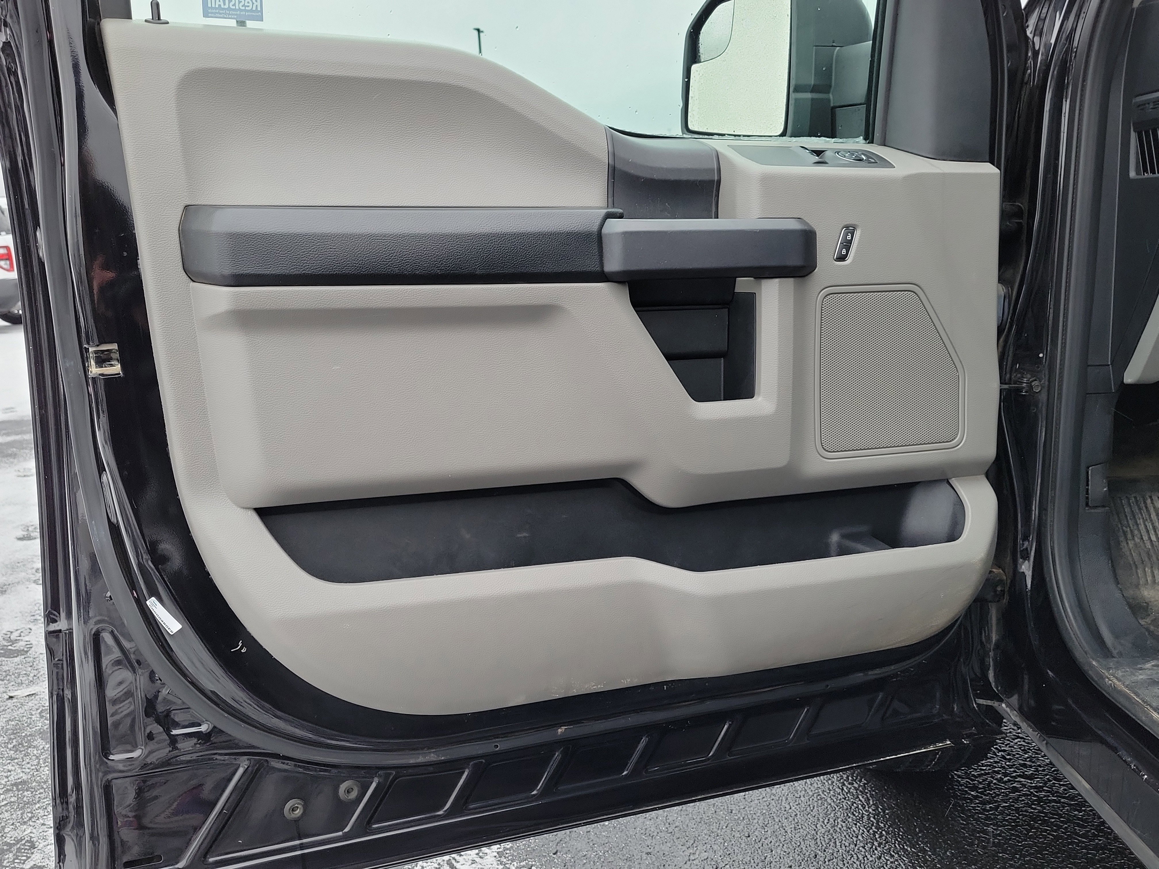 Certified 2020 Ford F150 XL w/ Equipment Group 101A Mid image 8