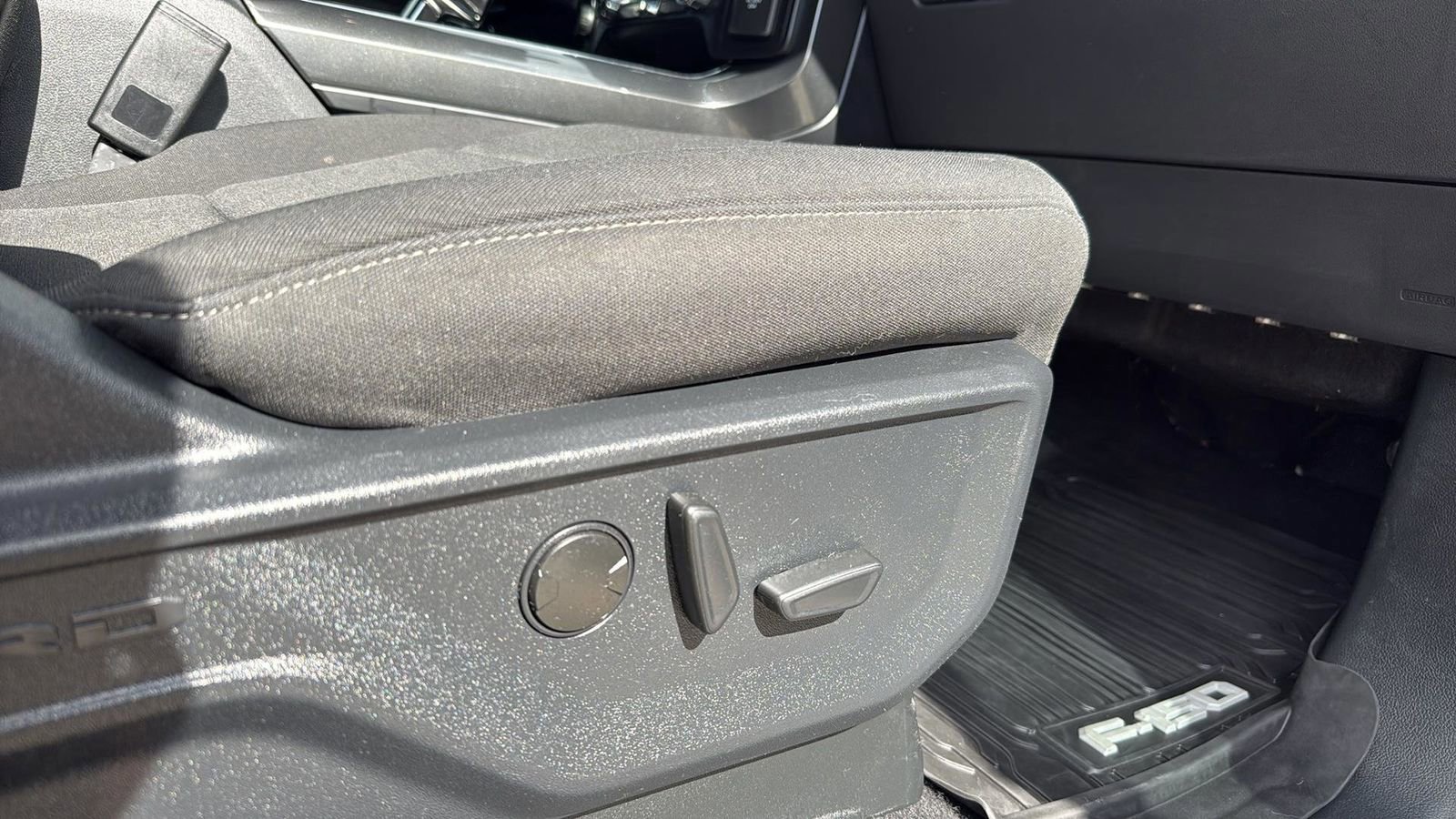 Certified 2023 Ford F150 XLT w/ Equipment Group 302A High image 25