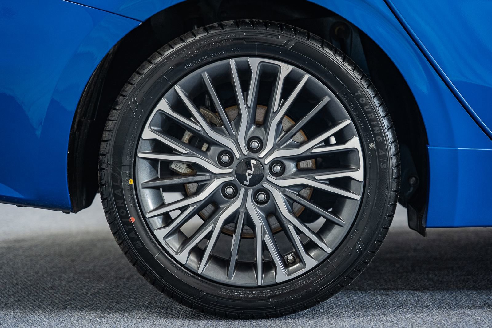 Used 2023 Kia Forte GT-Line w/ GT-Line Premium Package image 21