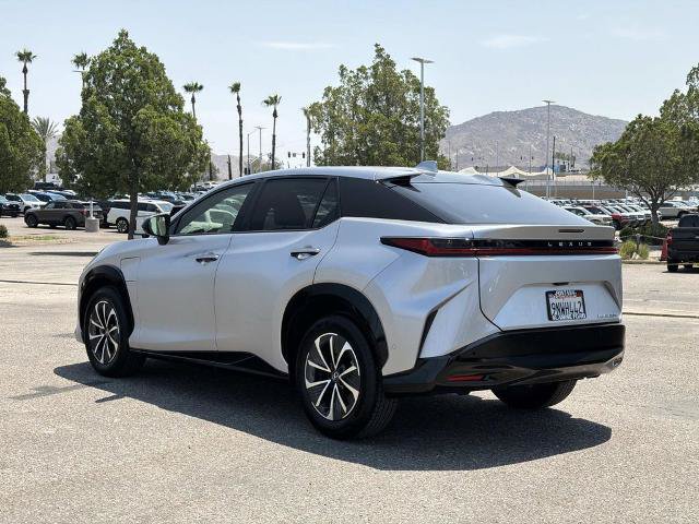 Used 2024 Lexus RZ 300e Premium w/ Technology Package FWD image 8
