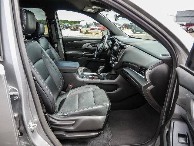 Used 2023 Chevrolet Traverse LT FWD image 15
