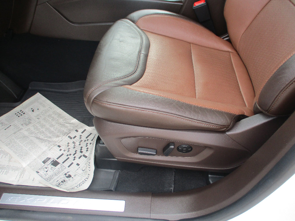 Certified 2021 Ford Explorer King Ranch w/ Premium Technology Package image 18