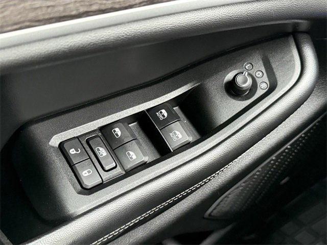 Used 2024 Jeep Grand Cherokee Limited 4xe image 24