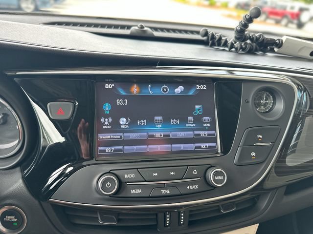 Used 2020 Buick Envision Preferred w/ LPO, Roadside Safety Package FWD image 17
