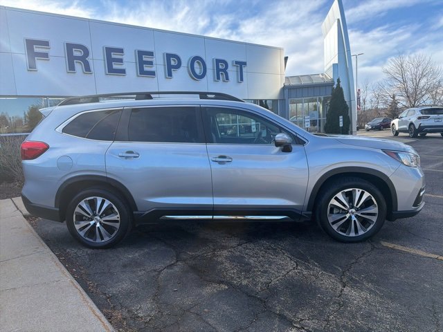 Used 2019 Subaru Ascent Limited w/ Popular Package #3 image 6